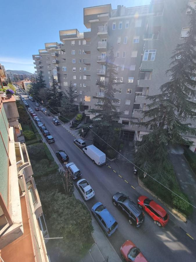 Apartamento Ultimo Piano Con Parcheggio Trieste Exterior foto